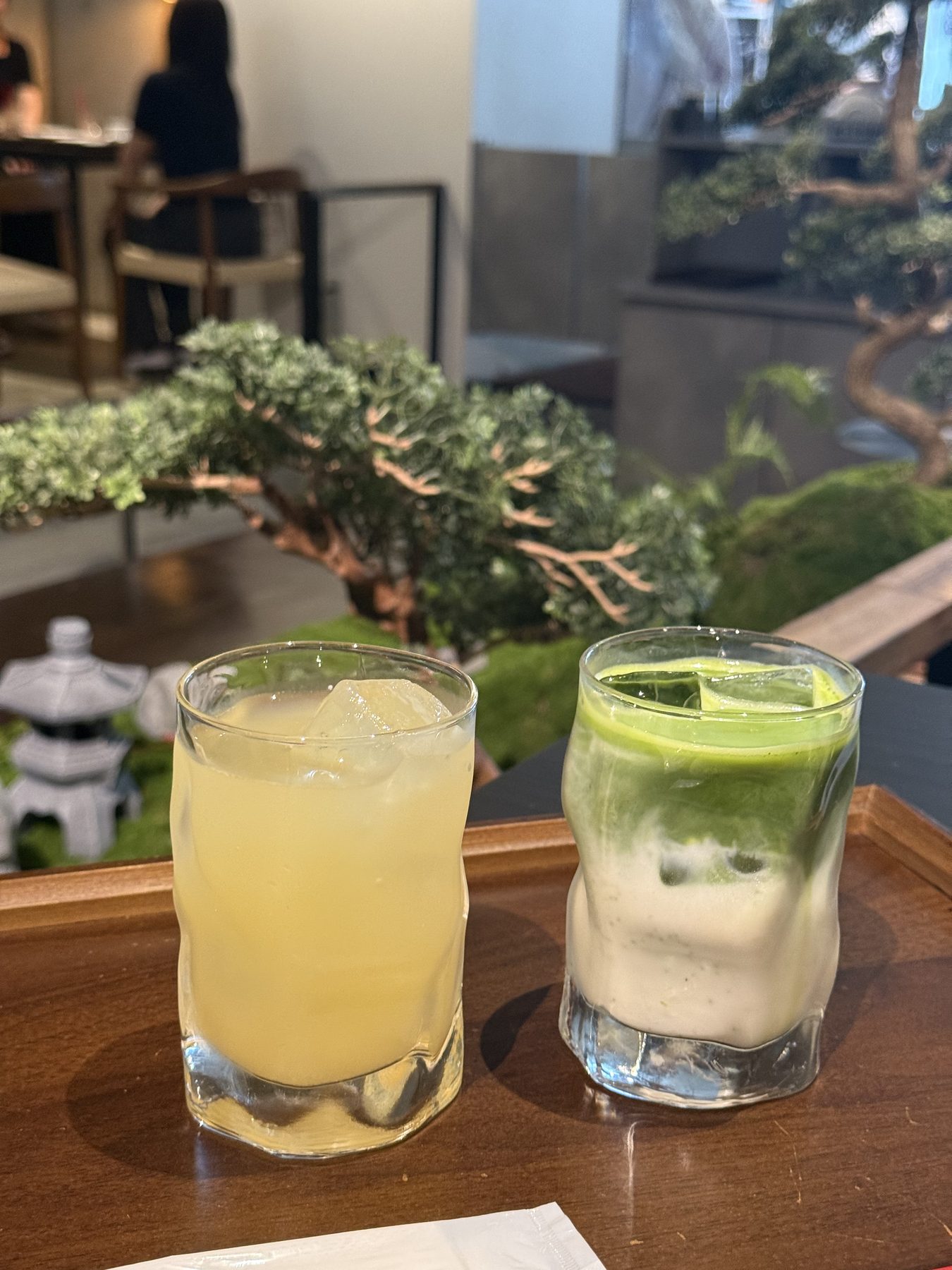 MUEN COFFEE 음료 두 잔
